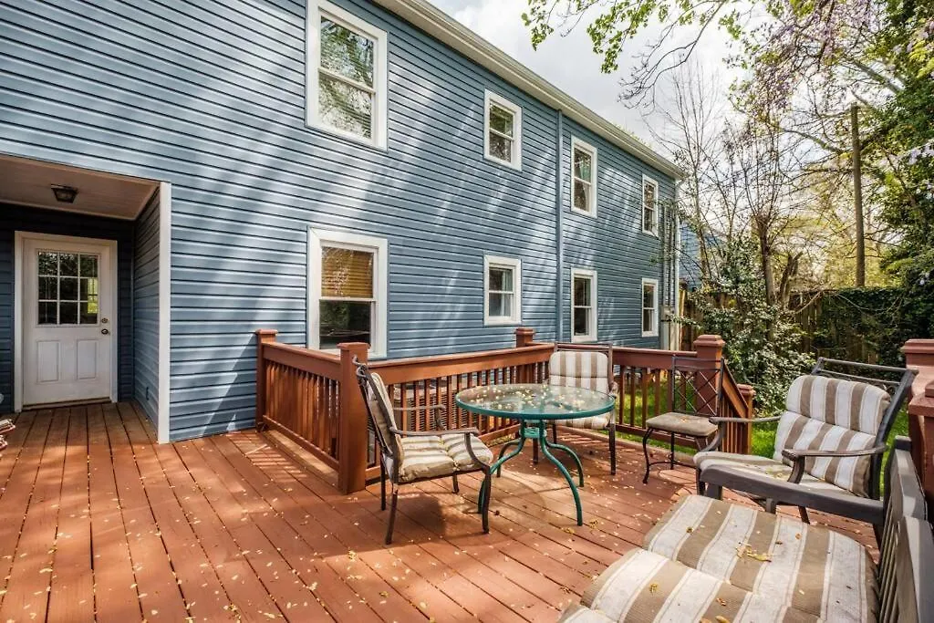 Vila Walking Distance To Restaurants Bars And Breweries Charlotte